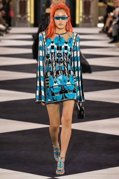 Look 65